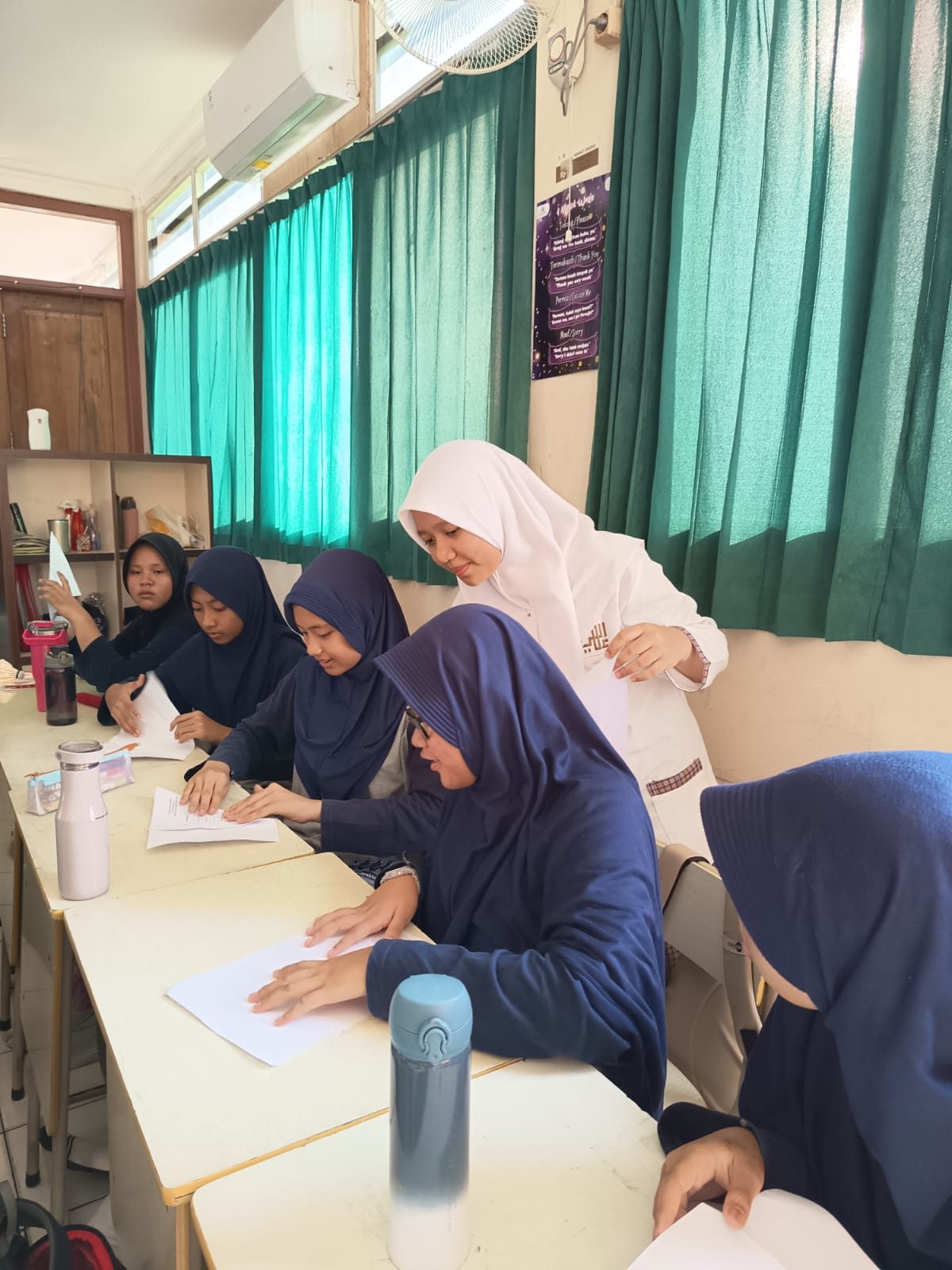 English Week SMPIT THI 2025