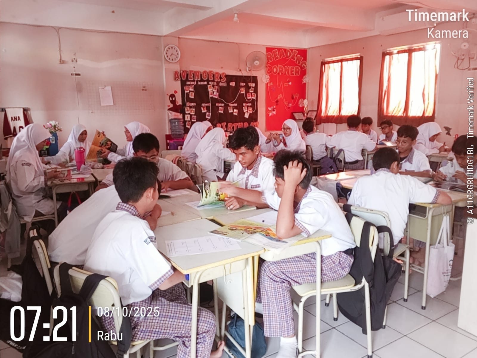 LIVOS Talk SMPIT THI 2025
